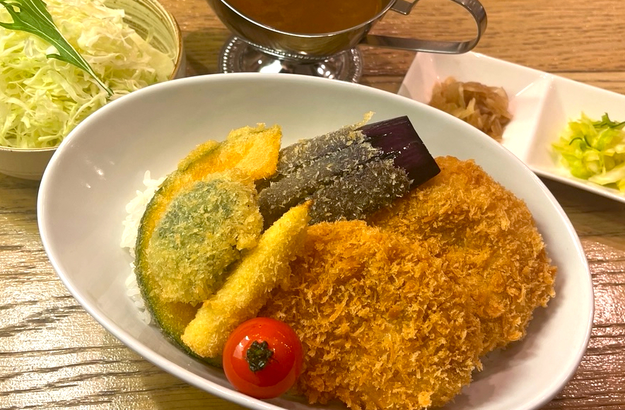 和豚もちぶた 野菜カツカレー(ヒレカツ50g×2枚/揚げ野菜5種)